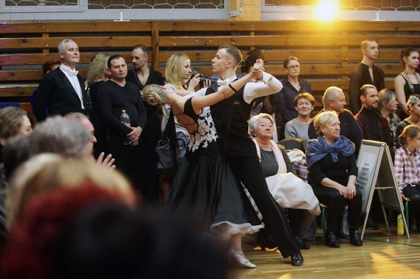 Integracyjny Turniej Tańca Towarzyskiego w Prochowicach.