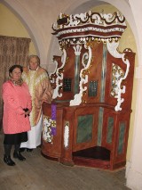 Barokowy konfesjonał odrestaurowany