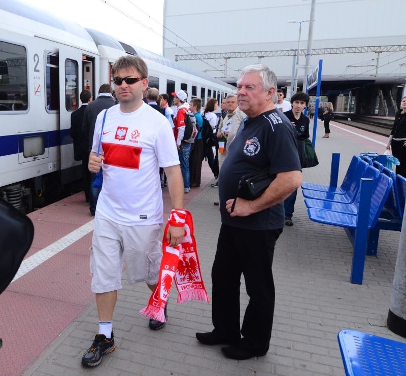 Euro 2012 - Kibice z Poznania pojechali na mecz Polska - Grecja [ZDJĘCIA]