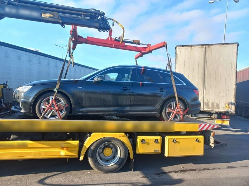 Kradziona Audi stała na parkingu przy stacji paliw. Auto za 90 000 zł odnalezione na terenie gminy Zgorzelec