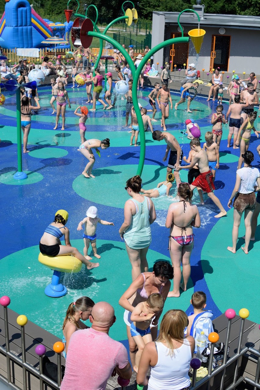 Otwarto wodny plac zabaw w Przemyślu. Darmowa zabawa dla dzieci