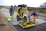 W Psarach modernizują drogi. Sprawdź które