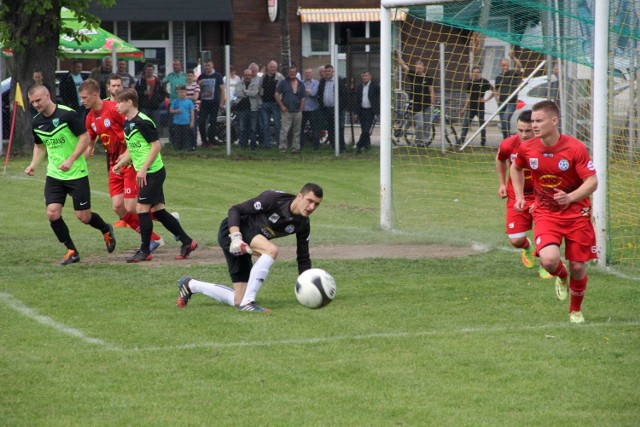 Zieloni Lubosz - Warta Międzychód 0:3 (0:2) - 14 maja 2017