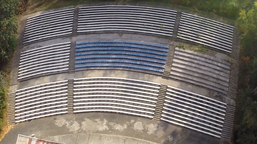 Odnowią amfiteatr, powstaną też lokale socjalne w gminie Bobrowniki [ZDJĘCIA]