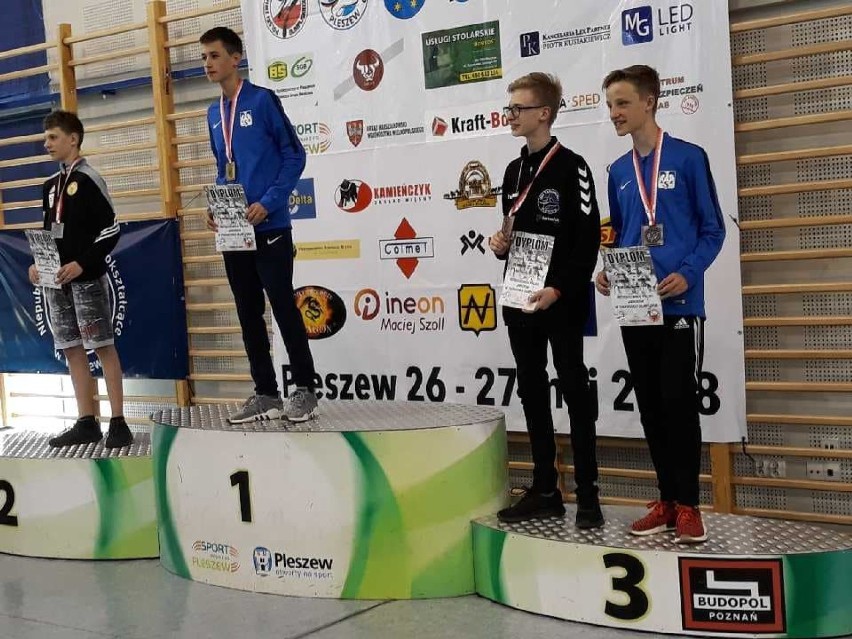 W Pleszewie rozegrano Mistrzostw Polski w Taekwondo. Złoty medal wywalczył Bartosz Stephan, a brąz Mariusz Adamkiewicz  