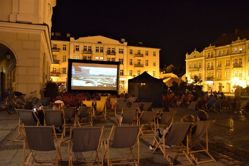 Filmy pod chmurką będzie można obejrzeć już nie tylko na...