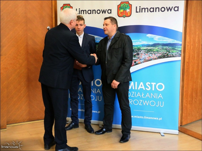 Miasto Limanowa przekazało nagrody finansowe dla sportowców