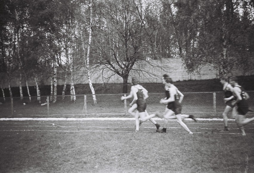 Zawody lekkoatletyczne w Sieradzu ponad pół wieku temu