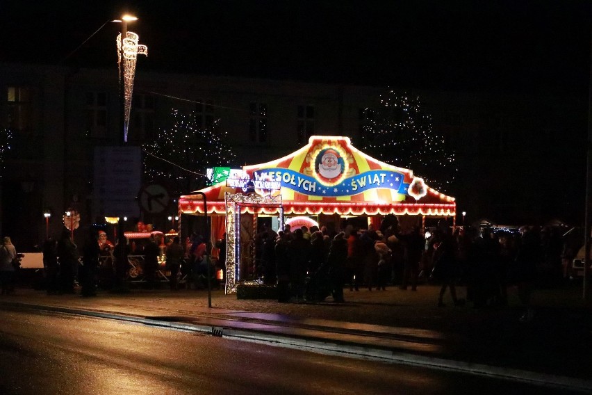 Na jarmarku nie zabrakło też świątecznych przysmaków....