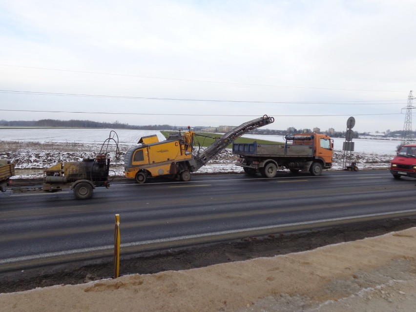 Najnowsze zdjęcia z placu budowy autostrady A1 od Tuszyna do...