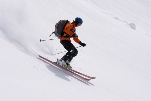 Warto spędzić długi weekend w górach, lecz na narty można wybrać się też w czasie zimowych ferii, lecz te rozpoczynają się dopiero w połowie lutego.