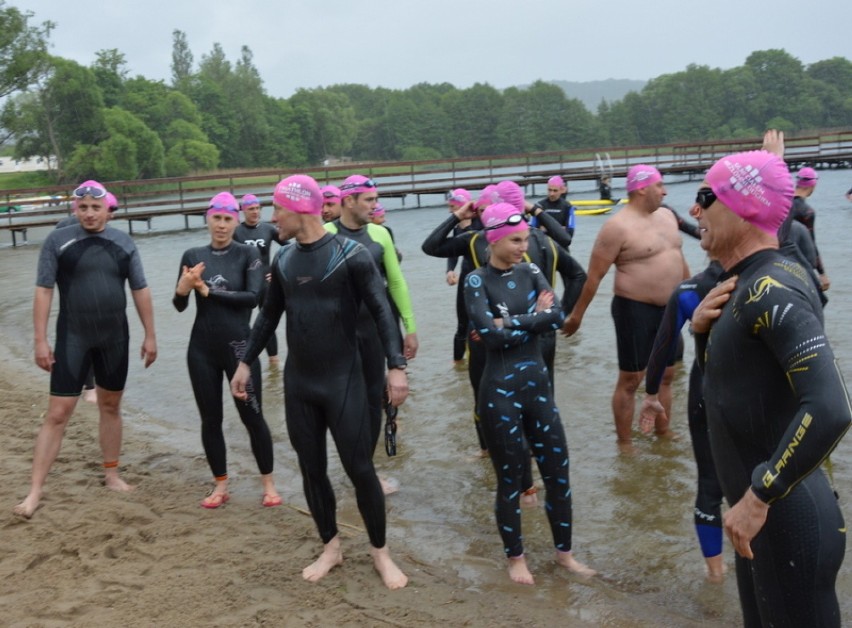 Triathlon w Chmielnie 2017 - start pływania