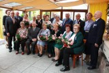 Jubilaci z gminy Dolsk świętowali 50. i 60. rocznicę ślubu. Życzenia złożyła im burmistrz Barbara Wierzbińska