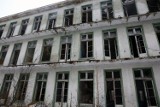 Ten opuszczony szpital straszy swoim wyglądem. Wybudowali go Niemcy tuż przed II wojną światową. Zobaczcie zdjęcia! 