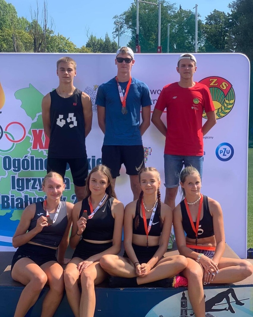 Młodzi zduńskowolscy sportowcy wrócili z workiem medali z ogólnopolskich igrzysk