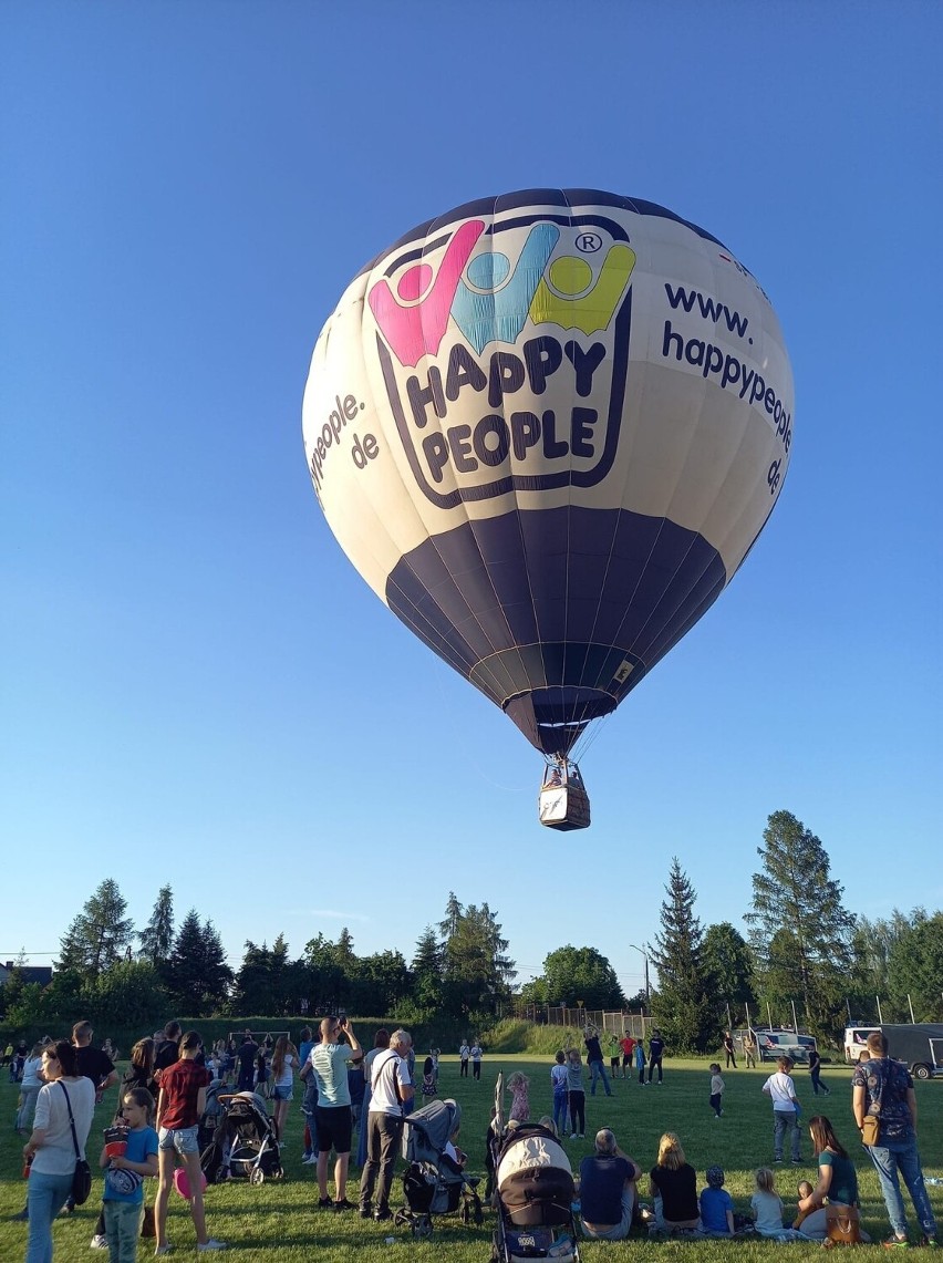 Balonowa Fiesta już za nami. Mieszkańcy bardzo chętnie fotografowali balony na starachowickim niebie. Zobacz wyjątkowe zdjęcia