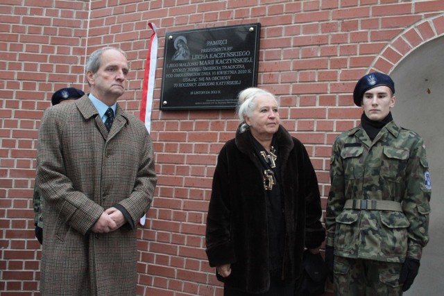 W Kazimierzu odsłonięto tablicę Lecha Kaczyńskiego