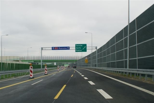 Oto nowy odcinek autostrady A4 Szarów - Tarnów [ZDJĘCIA]