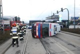 Wypadek na Rondzie Grunwaldzkim. Karetka zderzyła się z autobusem