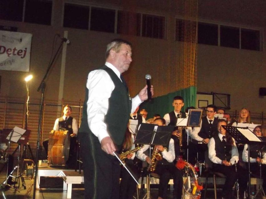 Gołańcz. Nie żyje Eugeniusz Hańczuk. Był dyrektorem szkoły w Gołańczy i kapelmistrzem miejscowej orkiestry dętej 
