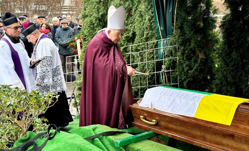 Uroczystości pogrzebowe i ostatnie pożegnanie Waleriana...