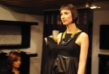 Moda 2012: Biżuteria i stroje – nieodłączne kobiece atrybuty