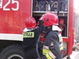 Strażacy w Malechowie walczą z substancją chemiczną