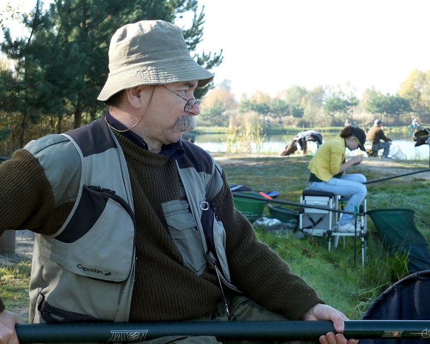 Wędkarze z pięciu jaworznickich kół wędkarskich zmierzyli się ze sobą nad zalewem &quot;Grajdołek&quot;