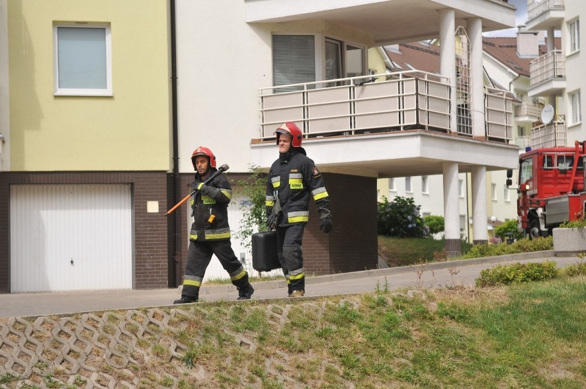 Dwuletnie dziecko zamknęło swoich rodziców na balkonie....