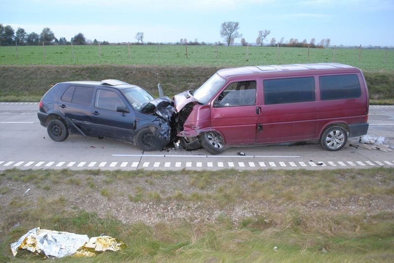 Karambol na łączniku Świdnica-A4. Osiem osób rannych