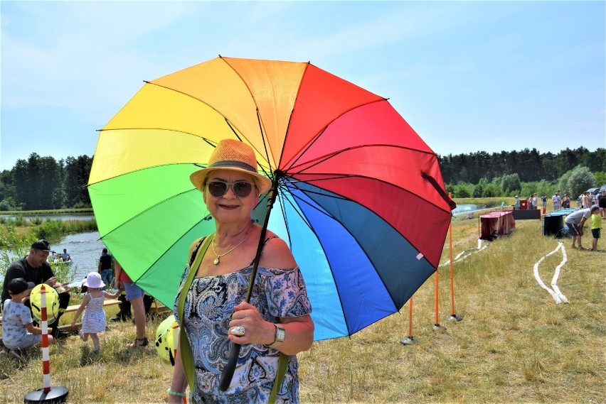 Mieszkańcy gminy Świdnica dołączają do pomocy dla małej Ani...