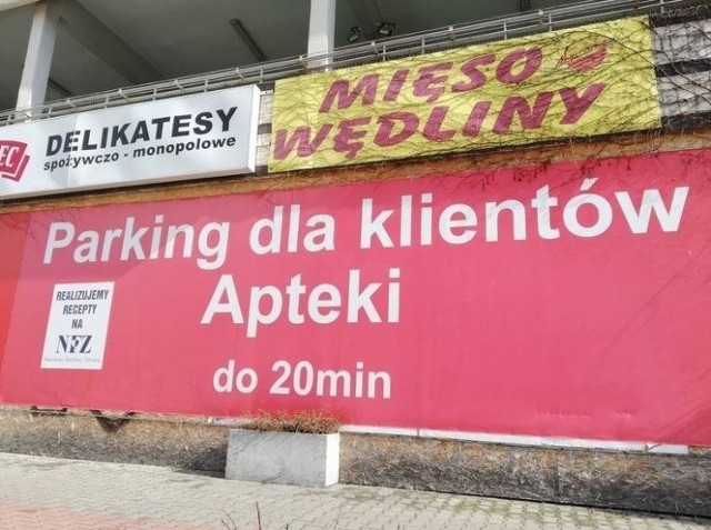 UOKiK ukarał przedsiębiorcę, który przy ul. Hirszfelda we Wrocławiu żądał od kierowców 200 złotych za zaparkowanie auta.