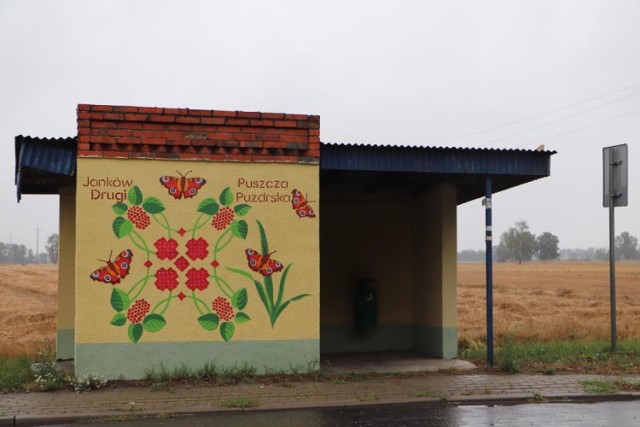 Motyw Puszczy Pyzdrskiej pojawił się na przystankach w gminie Blizanów