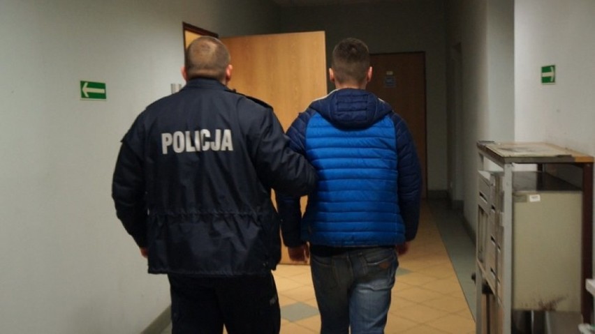 Mecz Ruch - Jagiellonia. Policja przechwyciła ponad pół tysiąca rac i petard