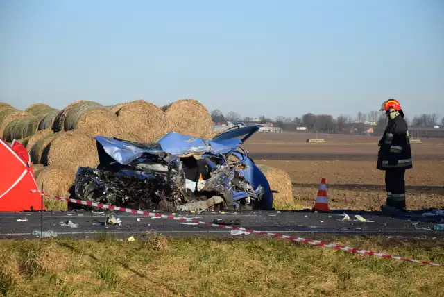 Wypadek w Józefowie pod Kaliszem. Nie żyje 38-letnia kaliszanka