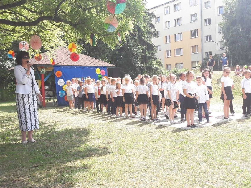 Zakończenie roku szkolnego w "Tęczowym Przedszkolu" Publicznym Przedszkolu nr 2