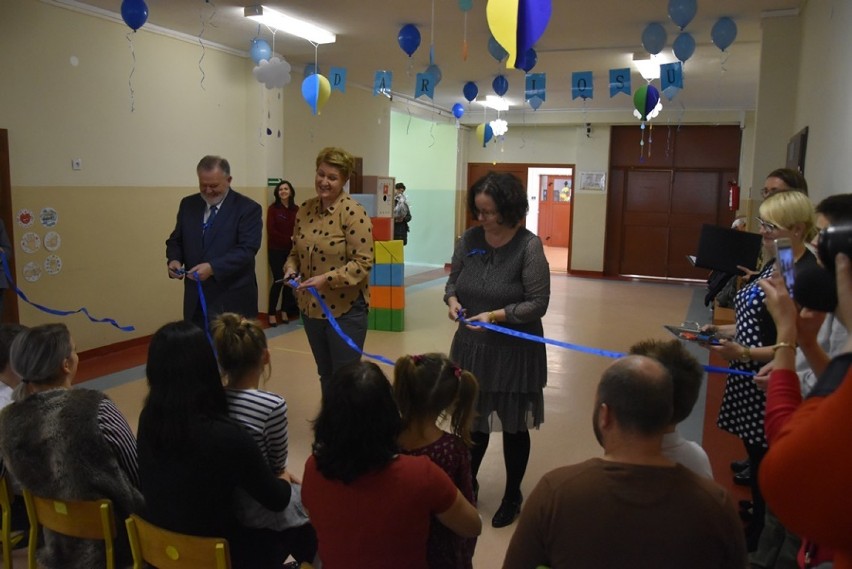 Dzisiaj uroczyście otwarto szkołę dla dzieci autystycznych