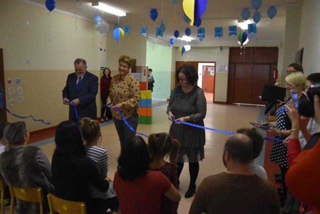 Dzisiaj uroczyście otwarto szkołę dla dzieci autystycznych