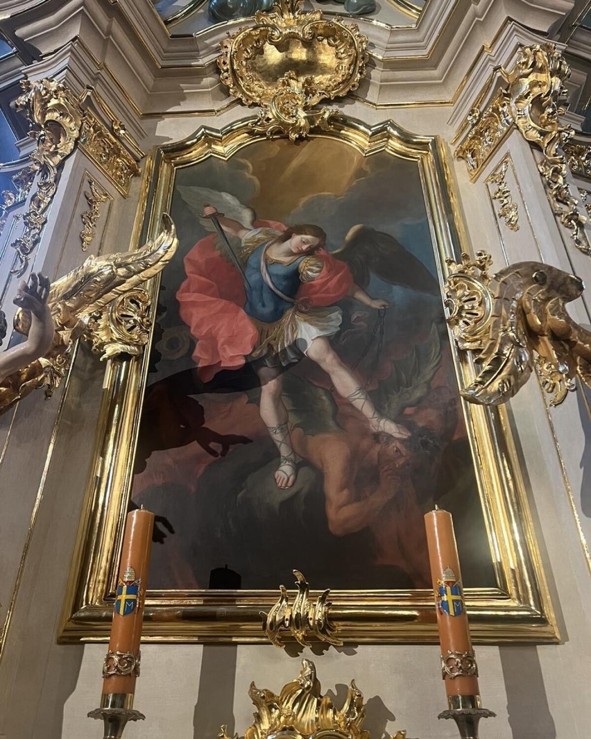 W kościele Bożego Ciała na Kazimierzu kolejne ołtarze odzyskały swoje kolory z XVIII wieku