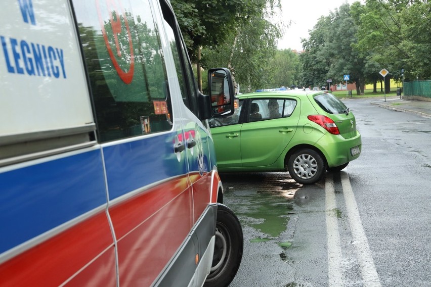 Wypadek na ulicy Jagiellońskiej w Legnicy [ZDJĘCIA]