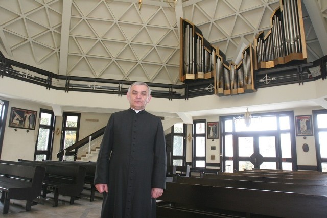Ks. Stanisław Achtelik, gospodarz parafii Ciała i Krwi Pańskiej. To właśnie jego wybraliście Człowiekiem 2012 Roku w Mysłowicach.