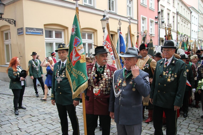 100-lecie Zjednoczenia Kurkowych Bractw Strzeleckich RP w Poznaniu [ZDJĘCIA]