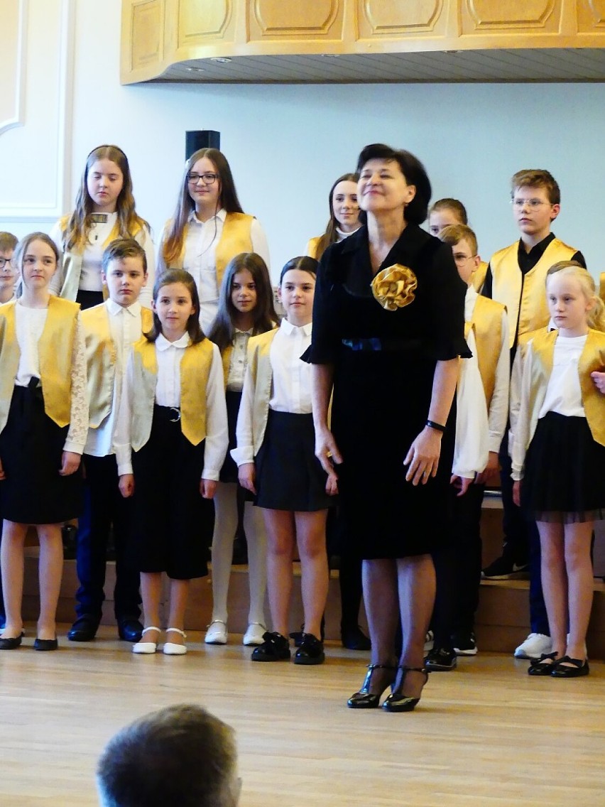 Obchody Roku Marii Konopnickiej w Kaliszu. Koncert w Państwowej Szkole Muzycznej. ZDJĘCIA