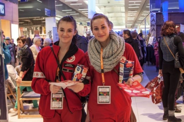 W Zgorzelcu orkiestra gra tradycyjnie w CHR Plaza. Przyjdźcie! Licytujcie i bawcie się!