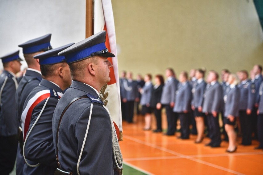 Kolejni nowi policjanci rozpoczęli służbę w łódzkim garnizonie [ZDJĘCIA]