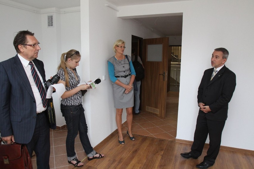 Mieszkania w Bytomiu Miechowicach: 14 rodzin wprowadziło się do nowopowstałego budynku TBS