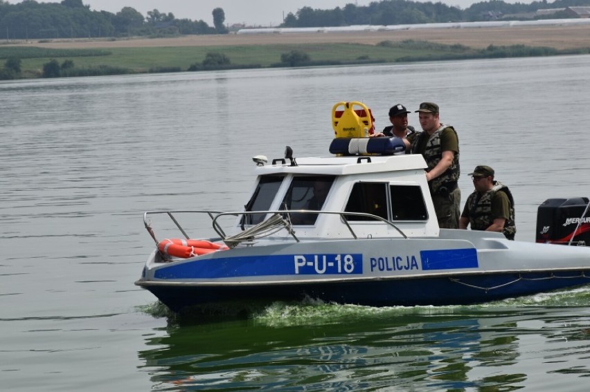 Kaliscy policjanci dbają o nasze bezpieczeństwo nad wodą