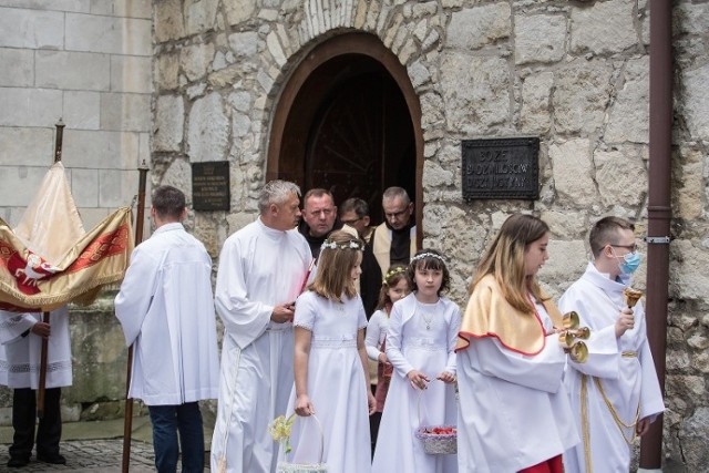 Boże Ciało w Sanktuarium Mirowskim w Pińczowie. Procesja 2020.