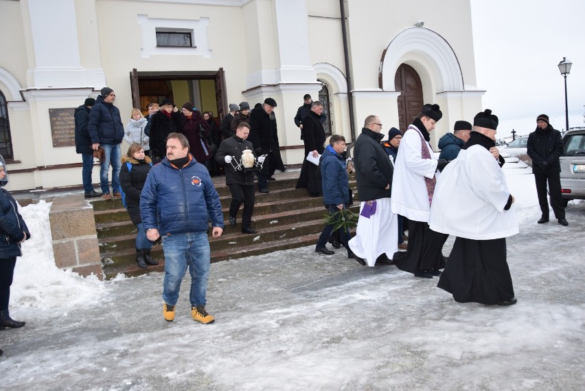 Ostatnia droga Jolanty Nowakowskiej, dyrektor Szkoły Podstawowej nr 4 w Suwałkach  (zdjęcia)