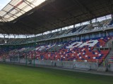 Kibic Górnika z Gliwic odpocznie od trybun. Nie mógł się powstrzymać i wtargnął na boisko. Teraz grozi mu zakaz stadionowy